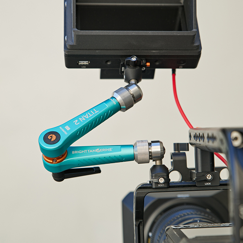 Titan Arm 2 01 web