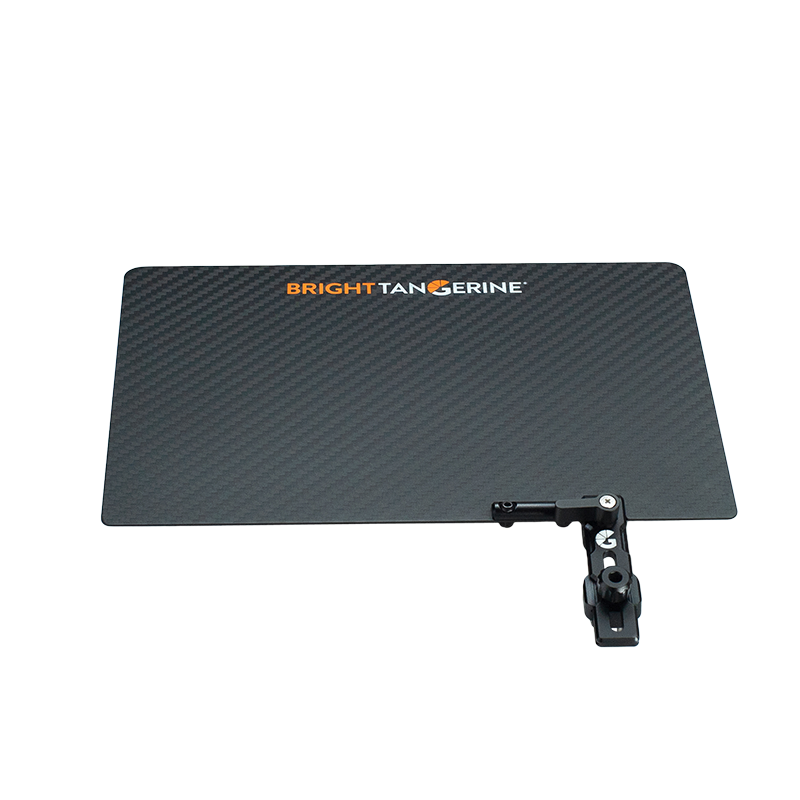 B1230 1009 Misfit Atom Top Flag 01 web