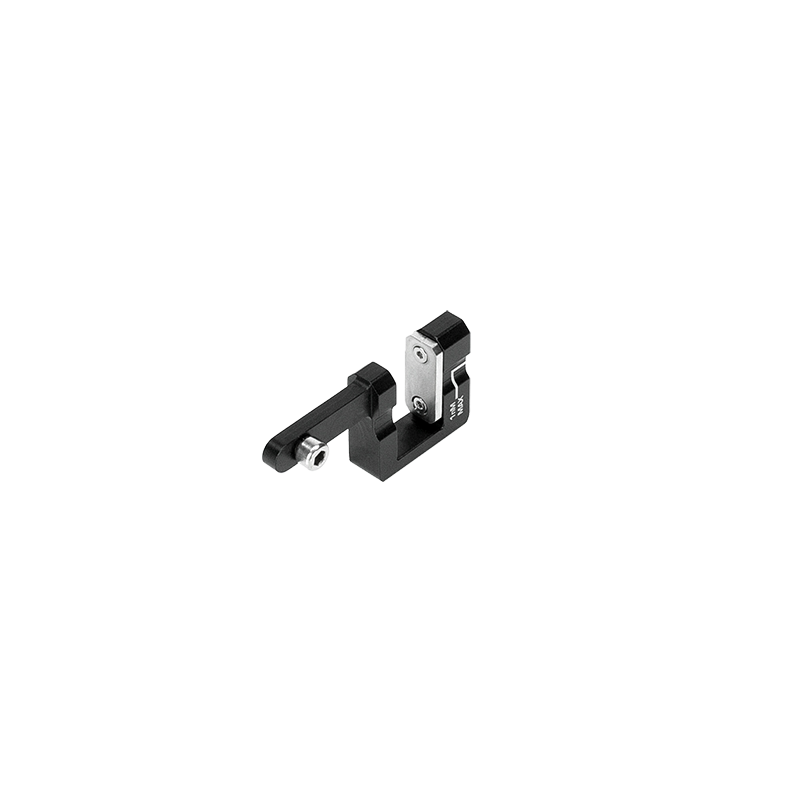 B4005 1024 Canon C70 HDMI Clamp 01