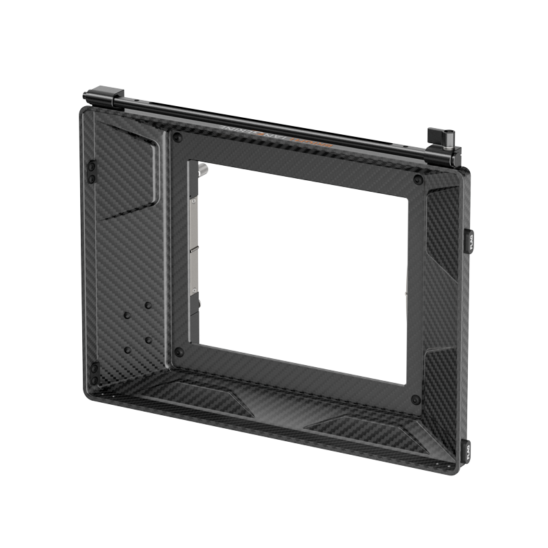B1255 1001 Misfit Six Core 01 web