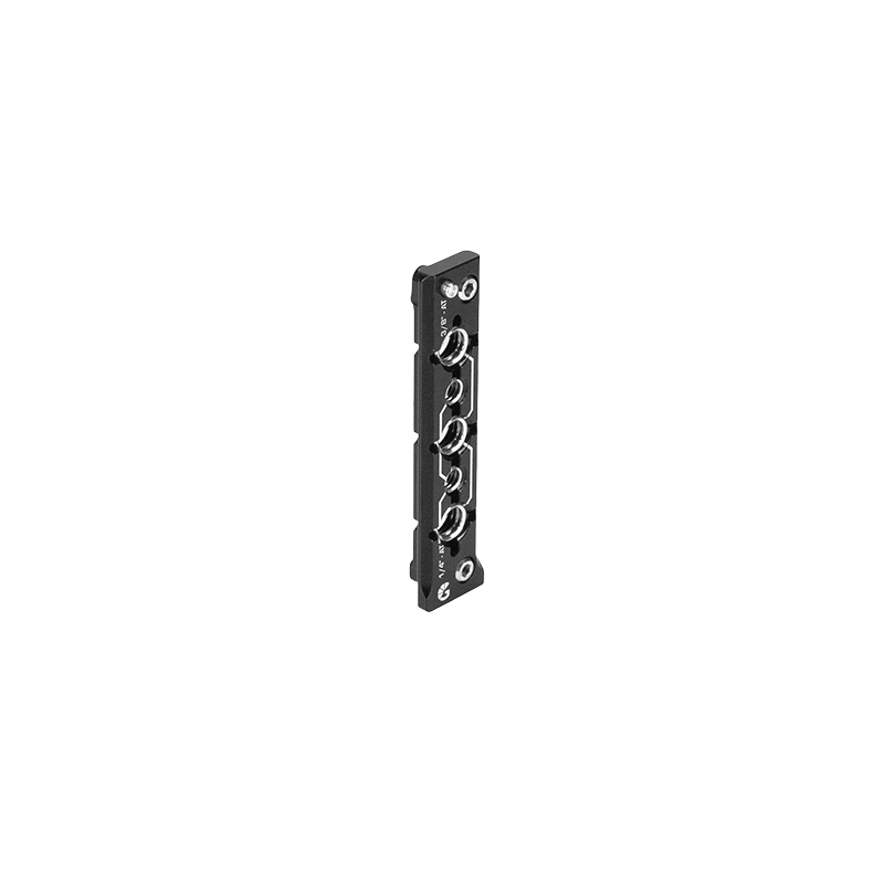 B4002 1009 RED Komodo Right Side Plate 01 web