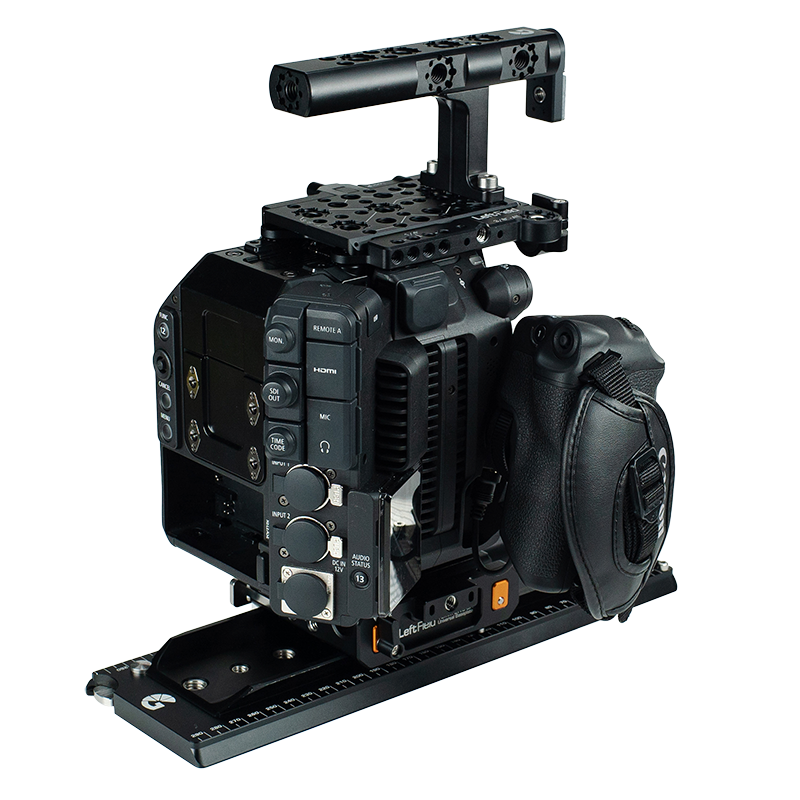 B4005 0023 Canon C300 Mk III Advanced Kit 02 web