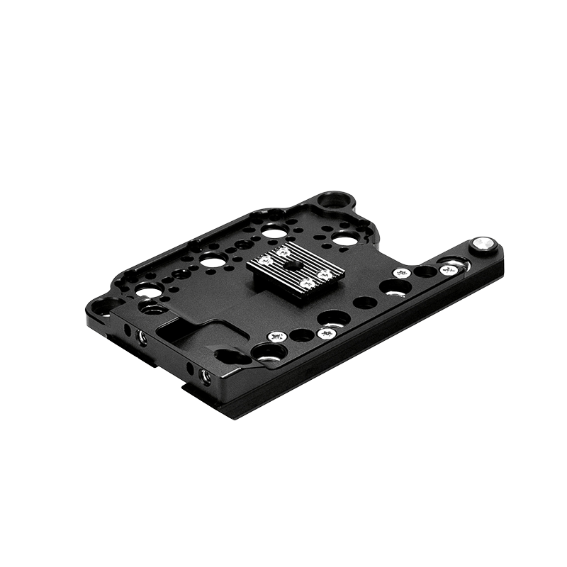 B4005 1020 Canon C70 Top Plate 03 web