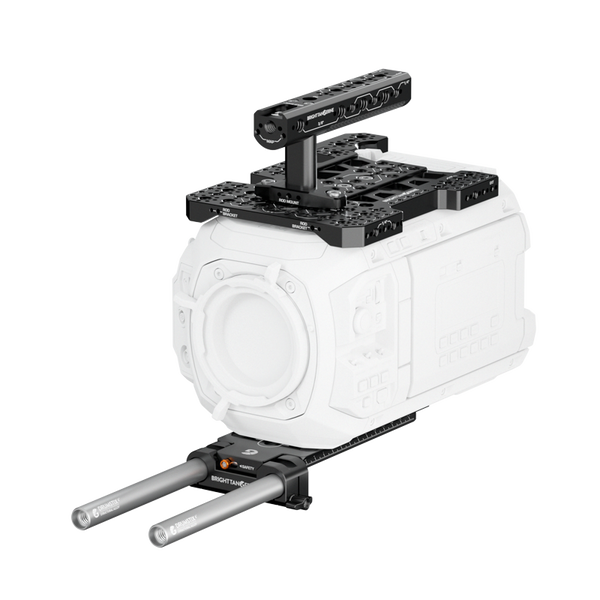 Blackmagic URSA EF本体と付属品 Base Kit for Blackmagic URSA Cine – Bright Tangerine