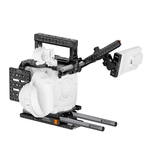 B4005 0144 LeftField 3 Canon C400 Advanced Kit 00 web